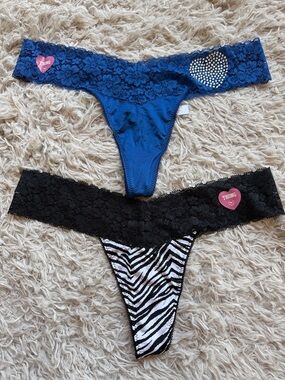NWT Set of 2 Y2K Victoria’s Secret PINK Blue Rhinestone Heart Black Zebra Small